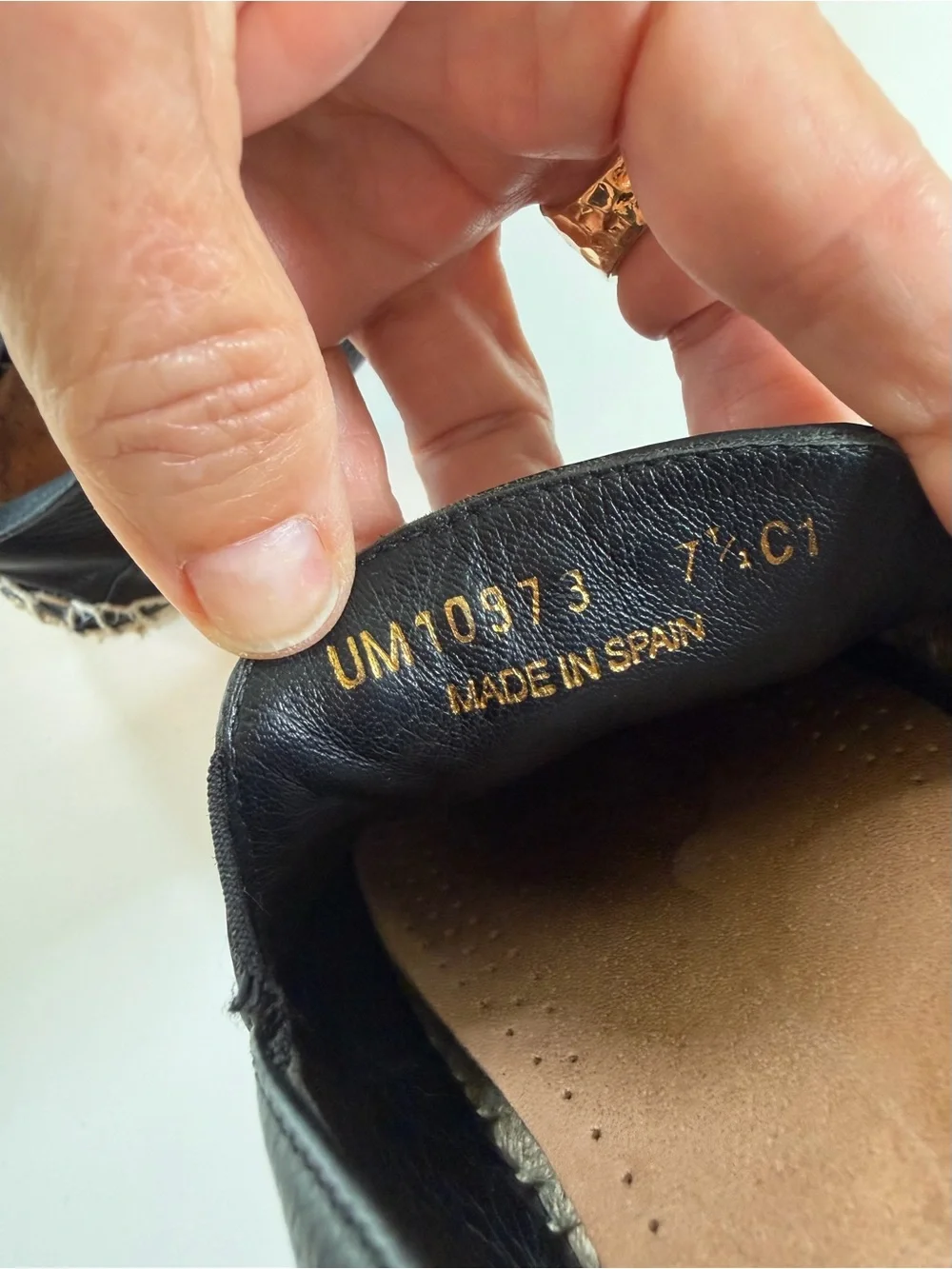 Salvatore Ferragamo Leather Chain Espadrilles 7.5C Wide Black